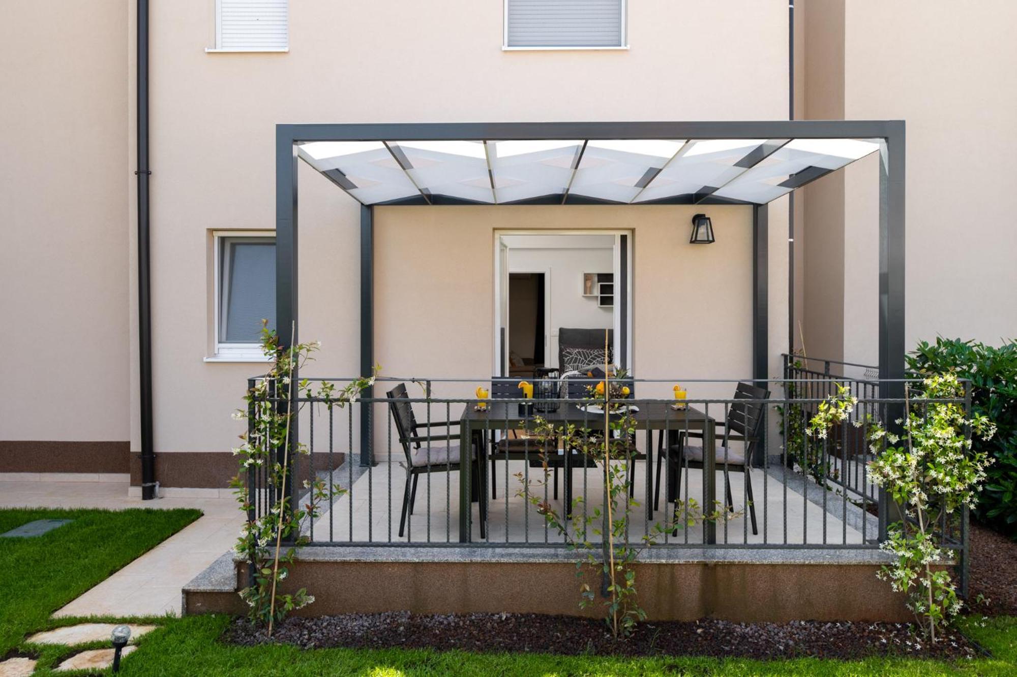 Lotta With Garden Appartamento Tar-Vabriga